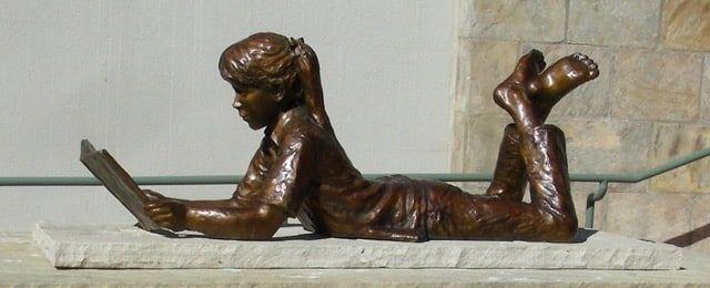 Girl Reading 2.jpg