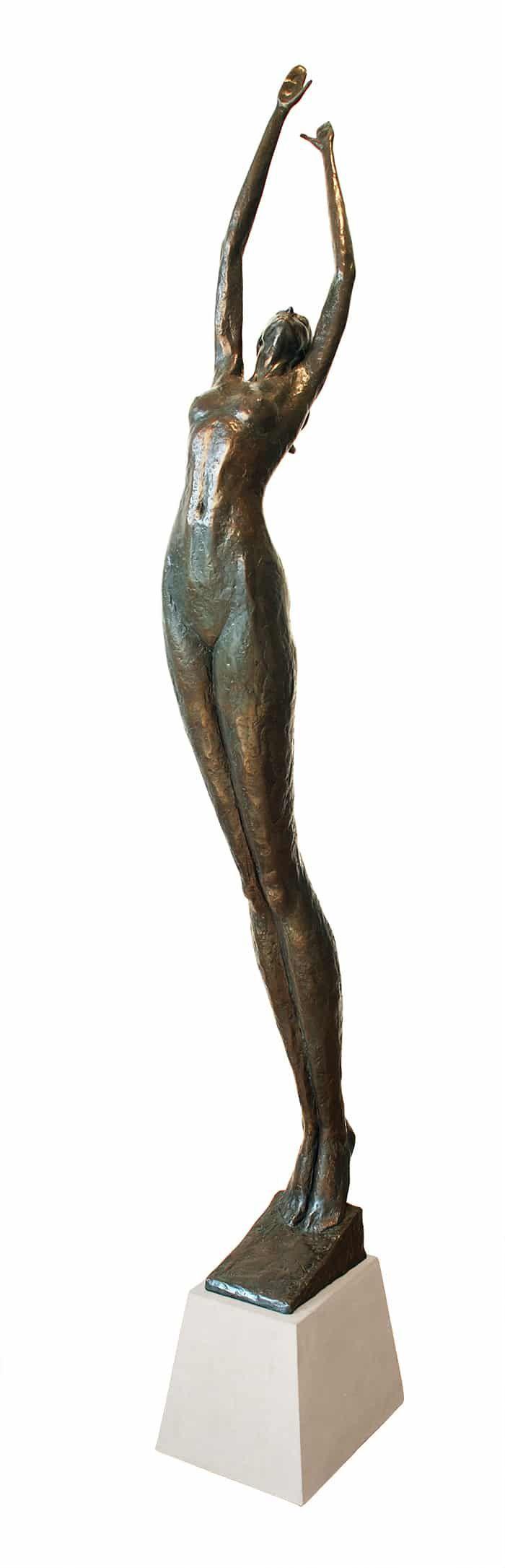 Helena Tall.jpg